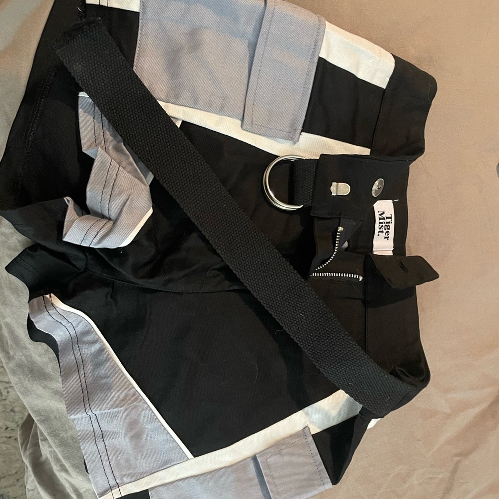Tiger Mist short
